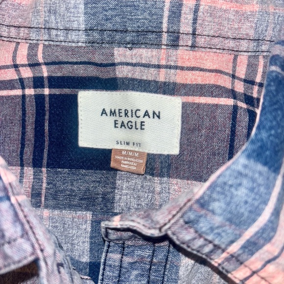 America Eagle Men's Blue and Pink Plaid Shirt size medium new sample - Picture 2 of 4